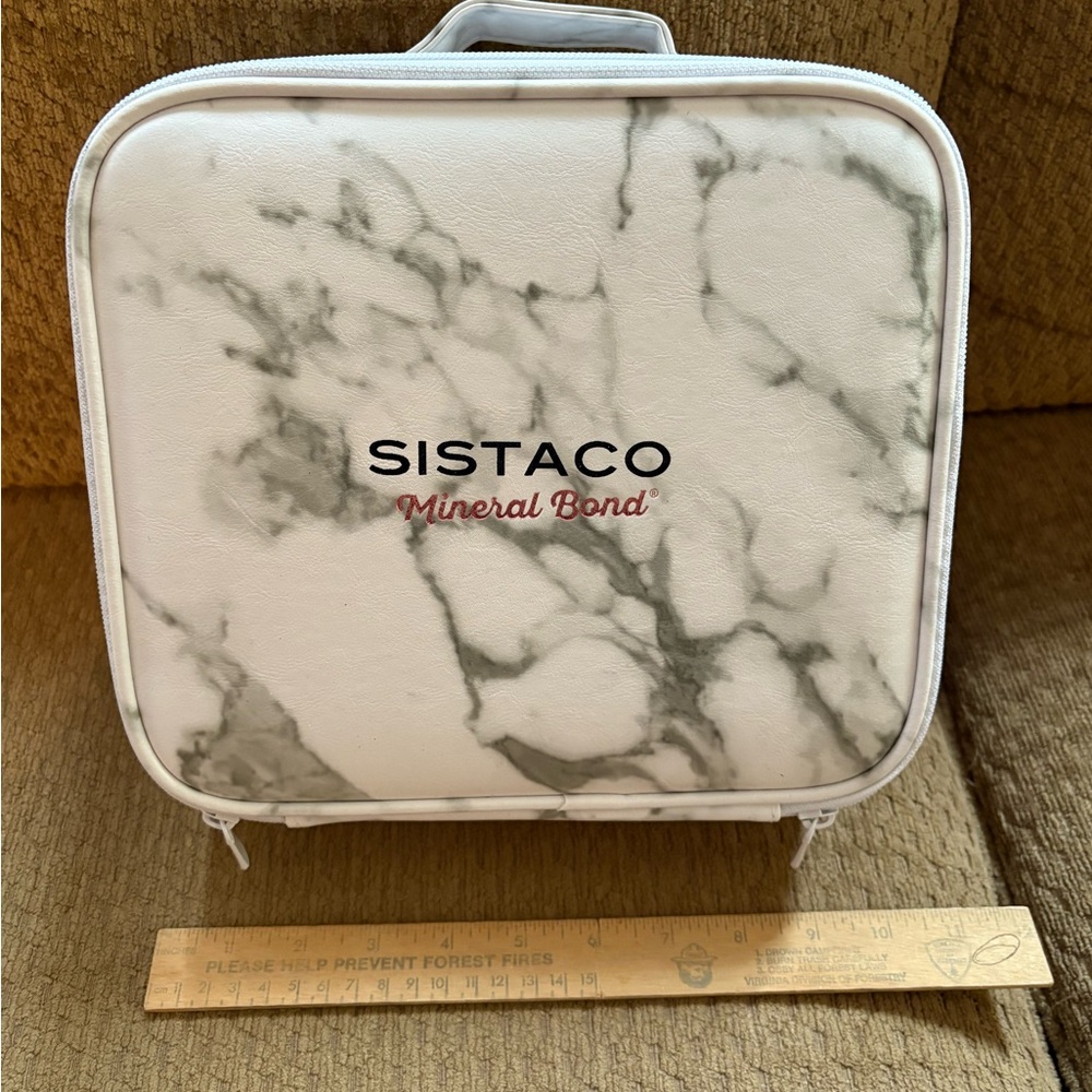 Sistaco Medium Case With 3 Powders